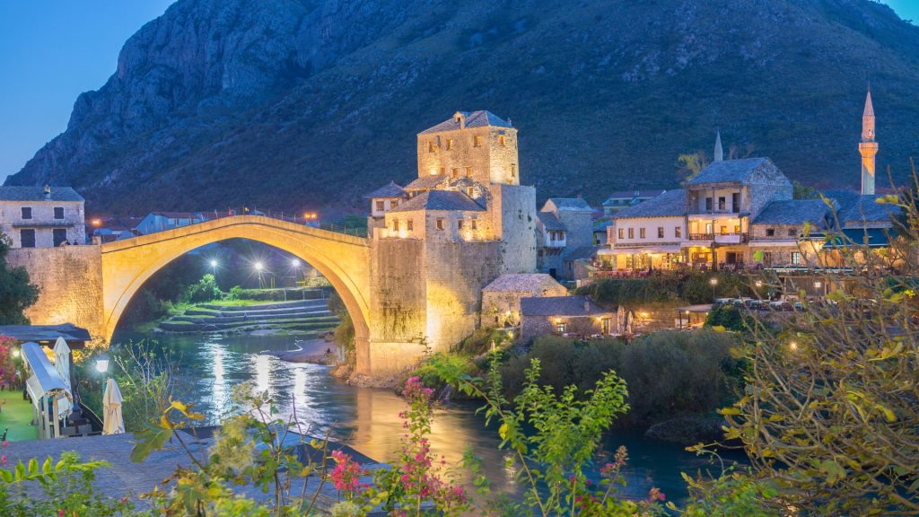 Best trips from Dubrovnik by land Mostar