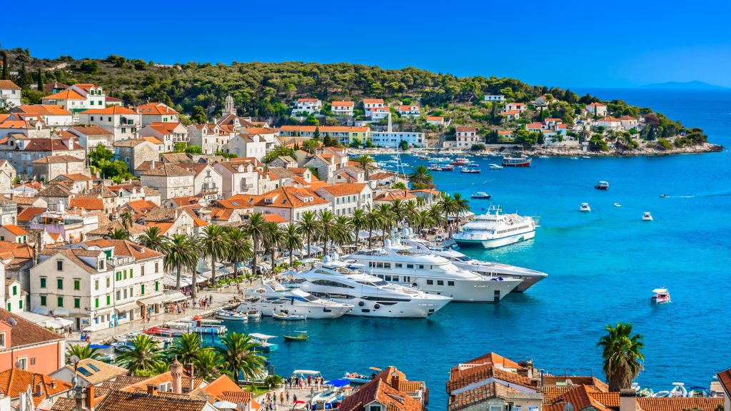 Best trips from Dubrovnik by sea Hvar Island