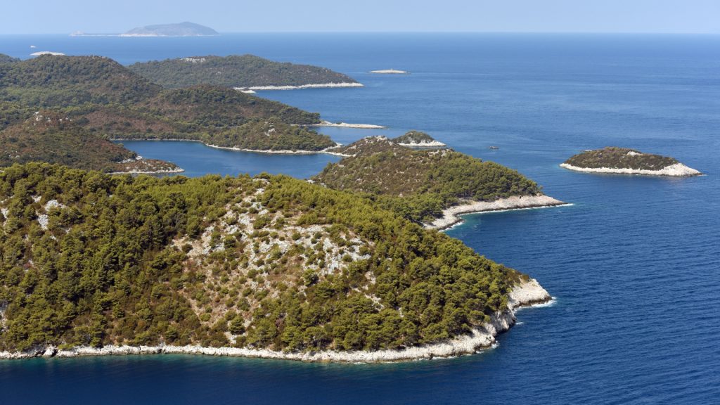 Best trips from Dubrovnik by sea Lastovo Island
