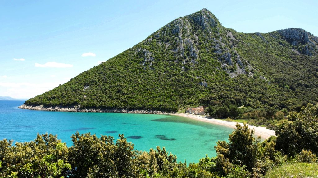 Best trips from Dubrovnik by sea Pelješac Peninsula